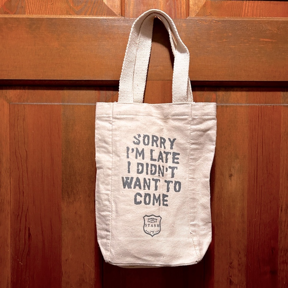 Small wine tote